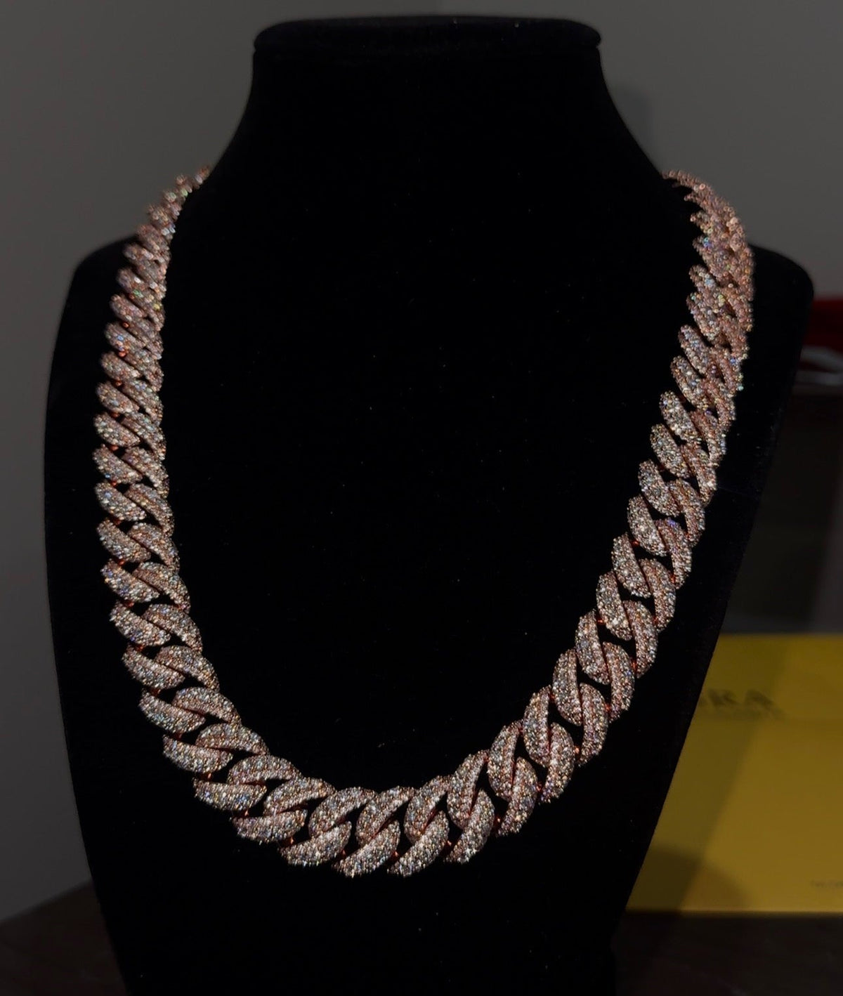 VVS1 Moissanite Cuban Link Chain | 18K Gold Dipped, GRA Certified, Iced Out Clasp