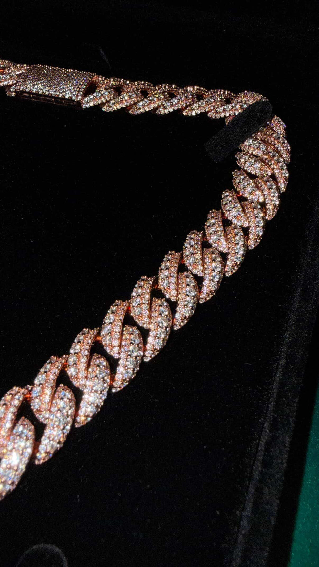 VVS1 Moissanite Cuban Link Chain | 18K Gold Dipped, GRA Certified, Iced Out Clasp